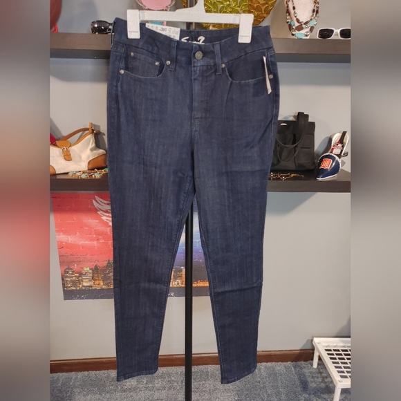 Seven7 Dark Blue Strechty Skinny Pants with Tummy Control, Size 10 - Picture 2 of 6